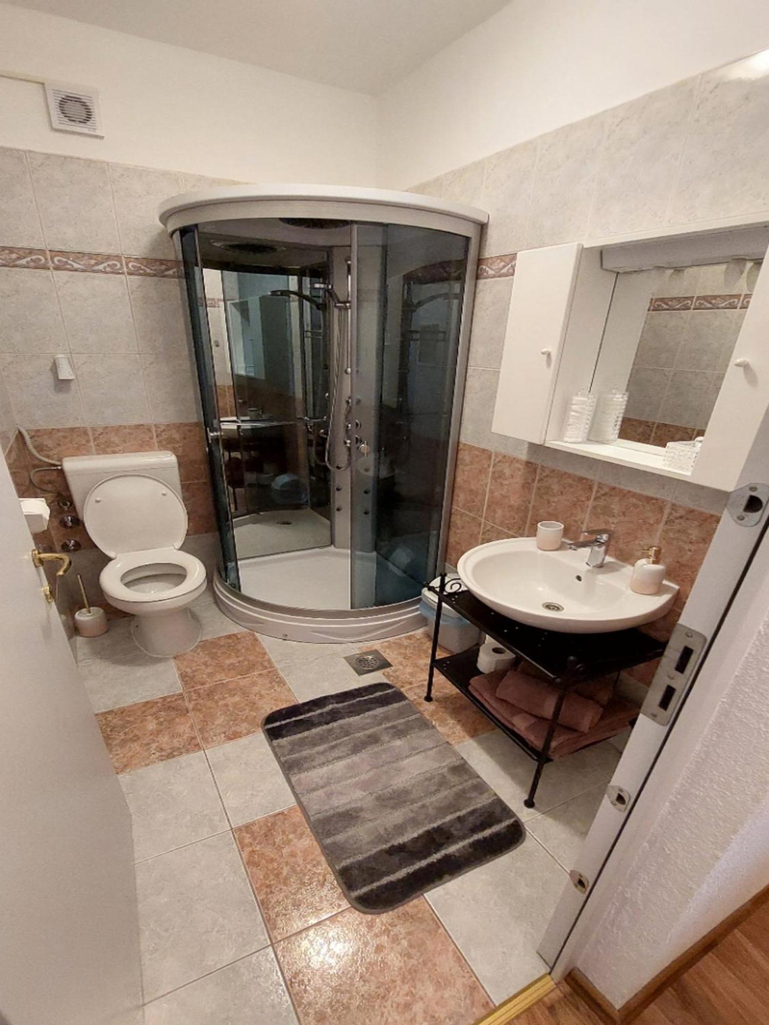 Rooms Argo Cres Rom bilde